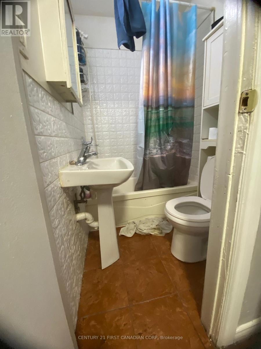 466 Adelaide Street N, London East, Ontario  N6B 3H9 - Photo 9 - X13090206