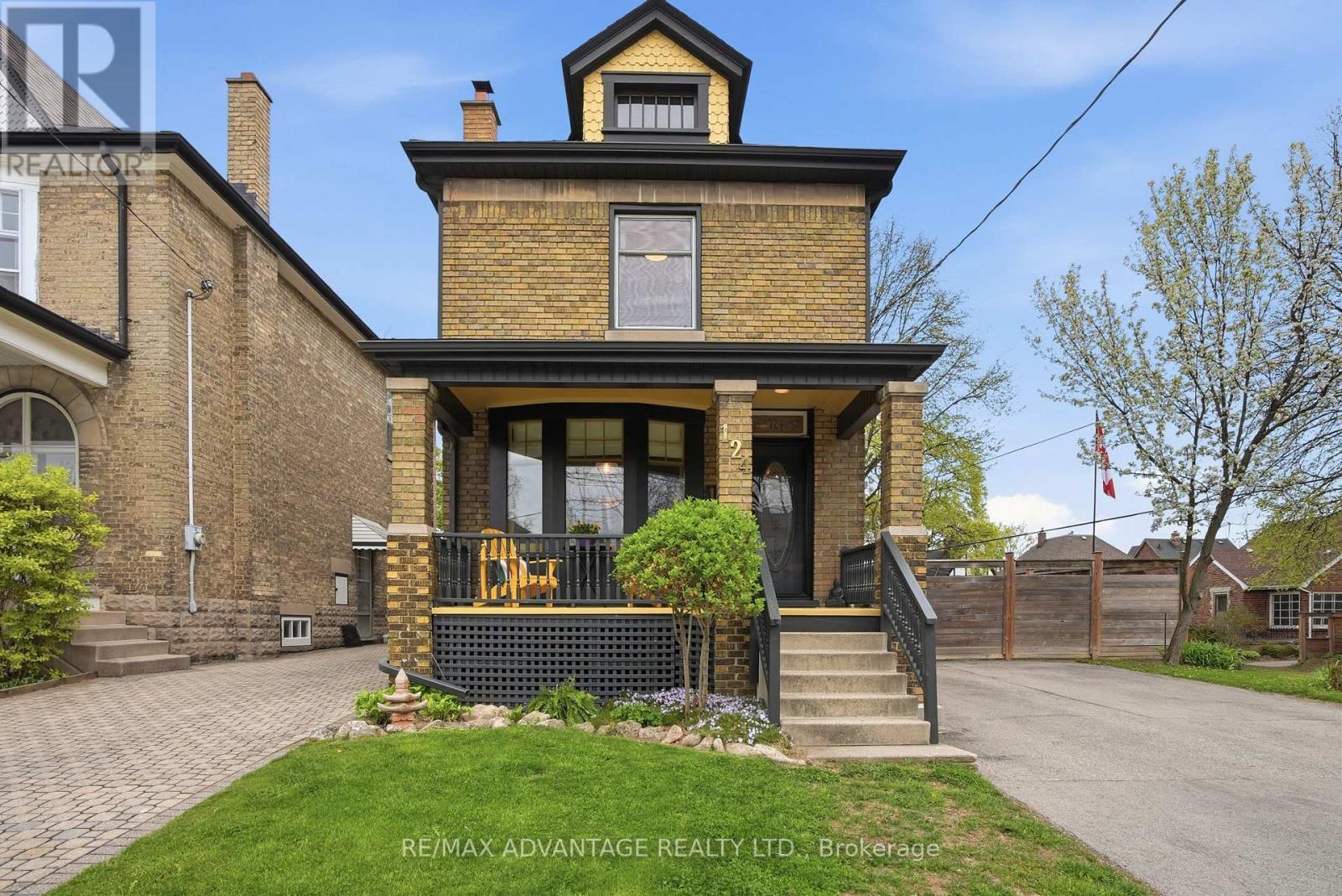 124 WINDSOR AVENUE, London South, Ontario
