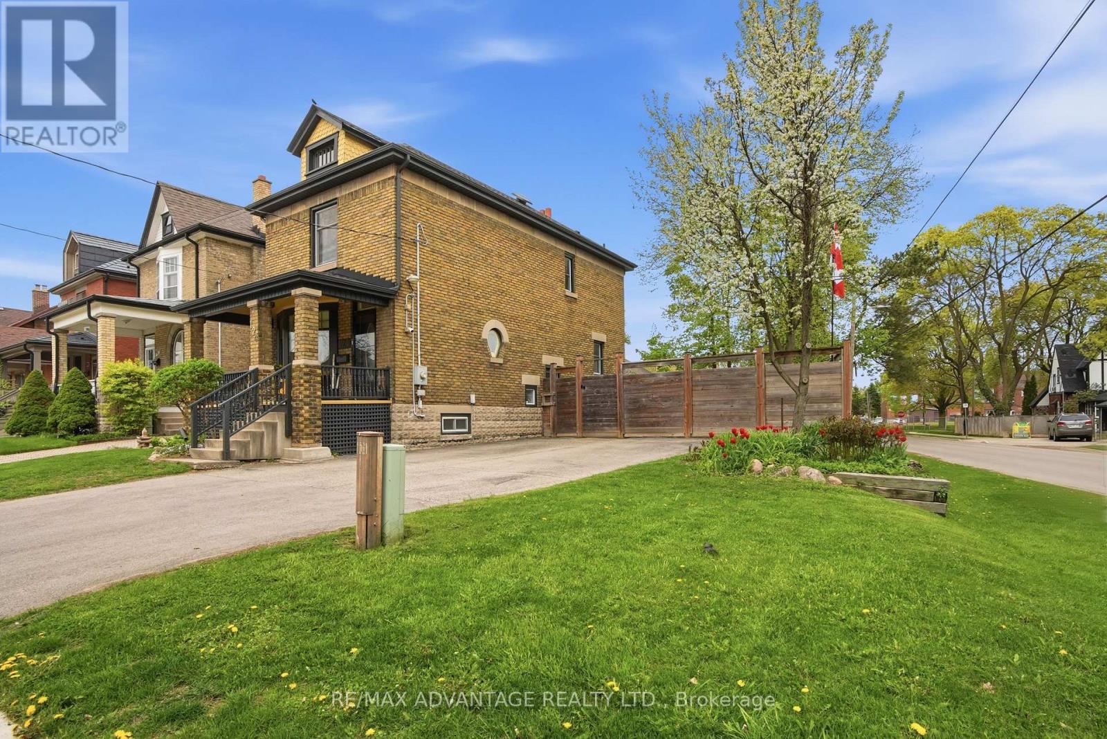 124 Windsor Avenue, London South, Ontario  N6C 1Z9 - Photo 4 - X13090400