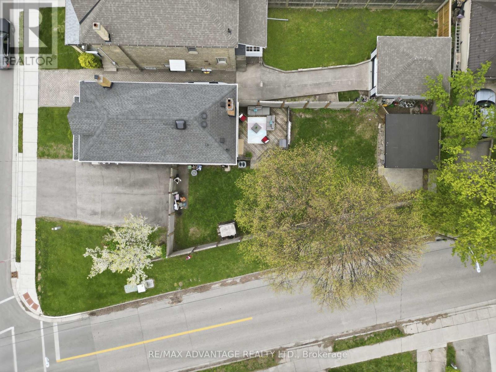 124 Windsor Avenue, London South, Ontario  N6C 1Z9 - Photo 44 - X13090400