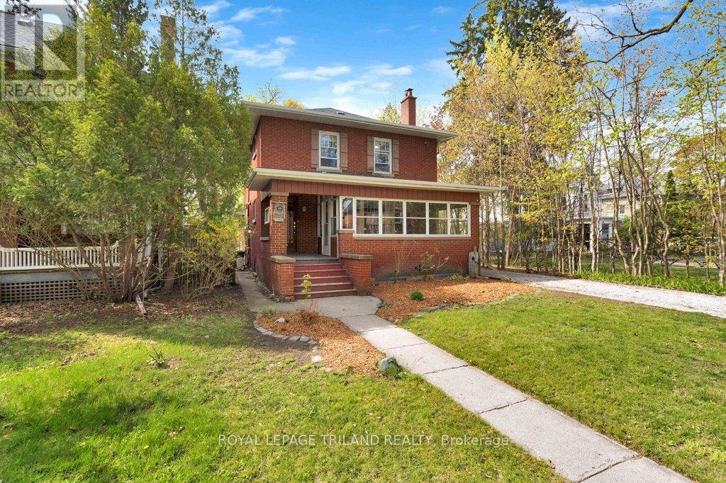 46 Rosebery Place, St. Thomas, Ontario  N5R 2H7 - Photo 2 - X13090414