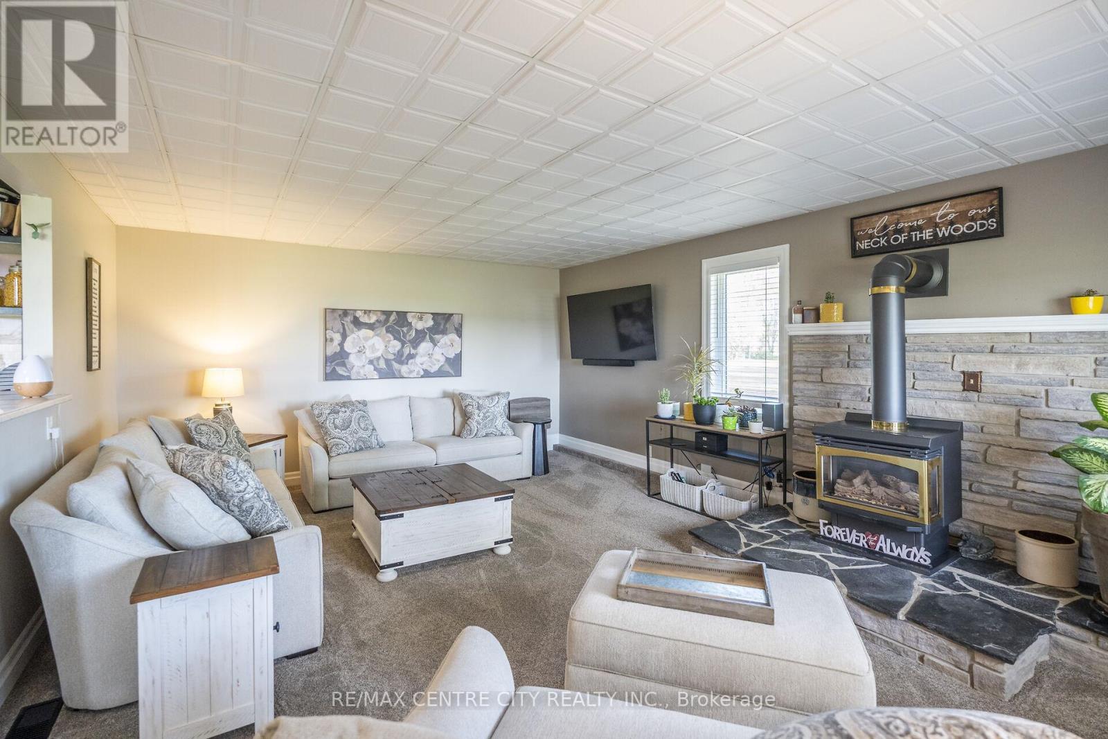 29883 West Bothwell Road, Chatham-Kent, Ontario  N0P 1C0 - Photo 11 - X13090452