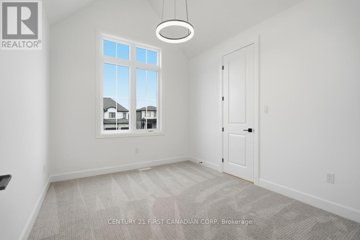 1586 Upper West Avenue, London South, Ontario  N6K 0M2 - Photo 33 - X13090476