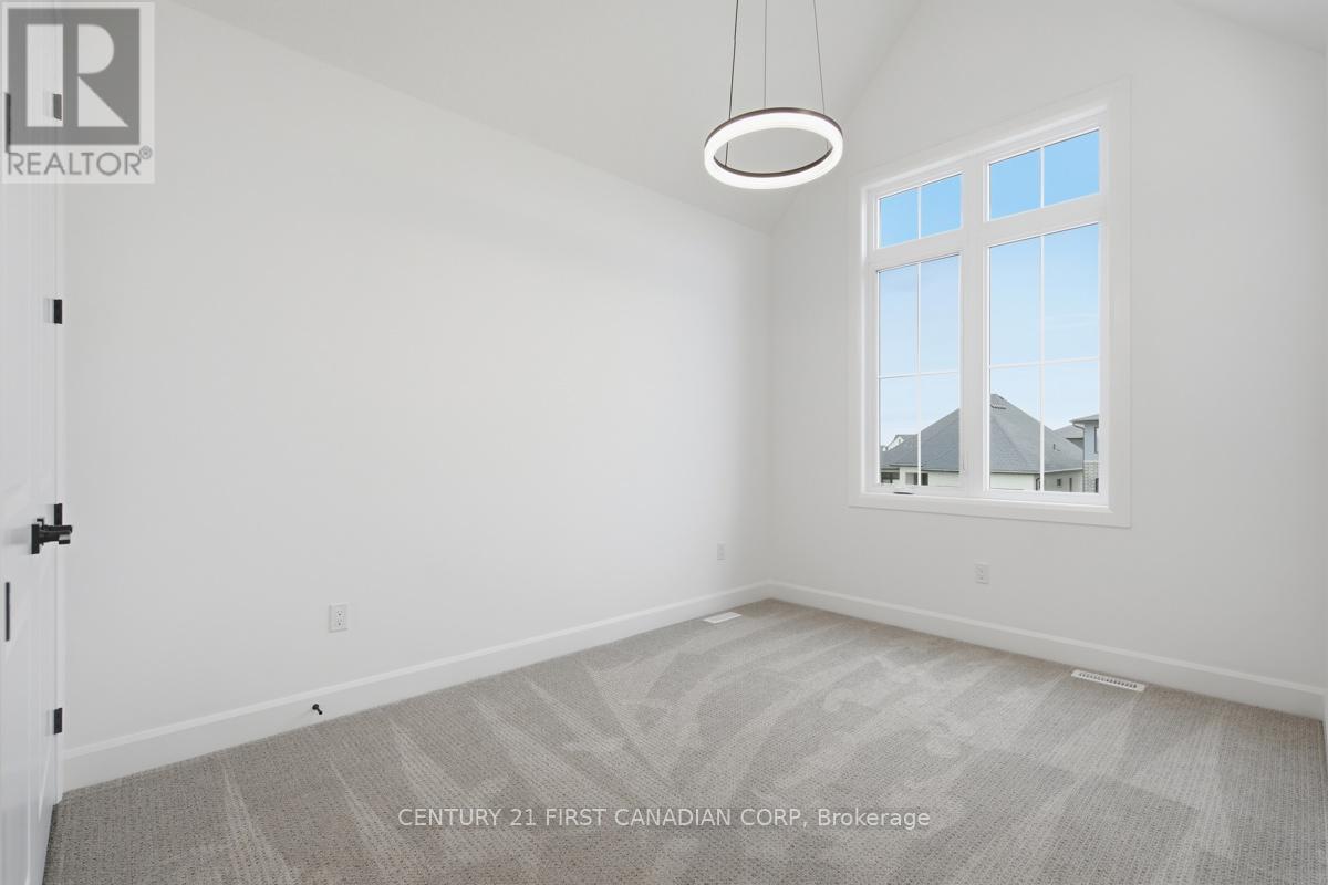 1586 Upper West Avenue, London South, Ontario  N6K 0M2 - Photo 36 - X13090476