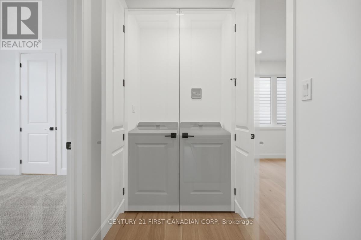 1586 Upper West Avenue, London South, Ontario  N6K 0M2 - Photo 41 - X13090476