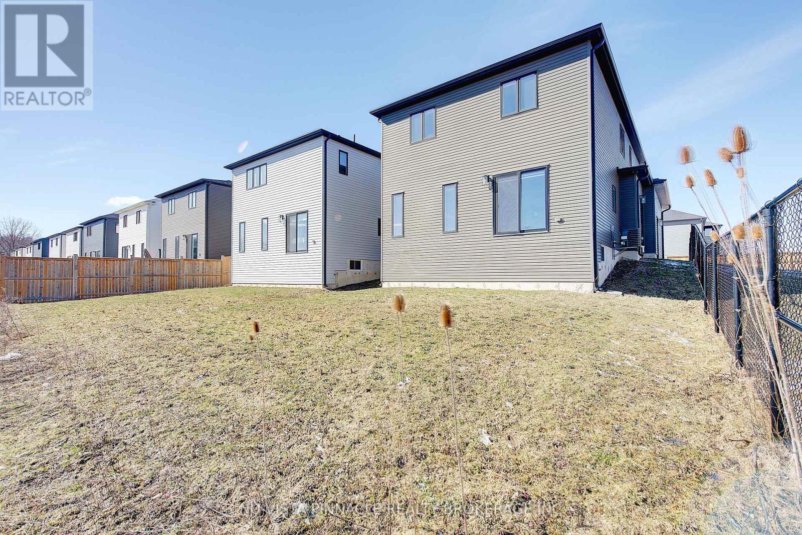 1377 Twilite Boulevard, London North, Ontario  N6G 3R5 - Photo 3 - X13090578