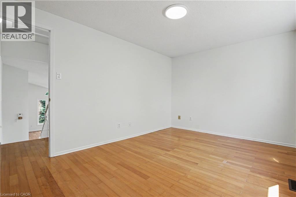 209 Middlebury Drive, Waterloo, Ontario  N2T 2H6 - Photo 17 - 40827083