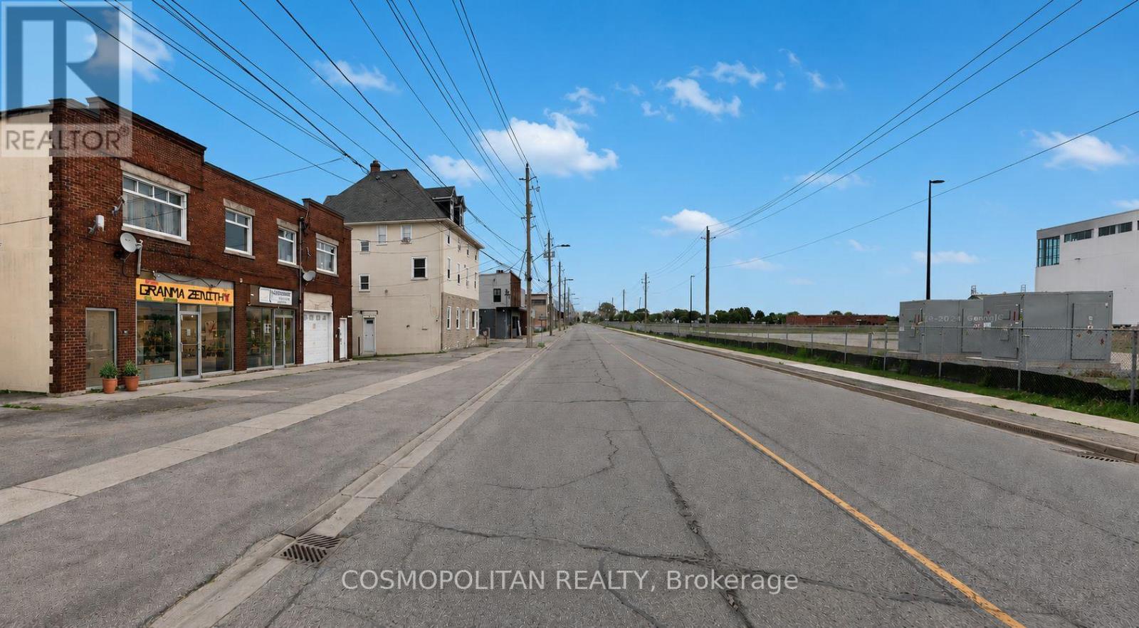 35 Ontario Road, Welland, Ontario  L3B 5C1 - Photo 6 - X13049732