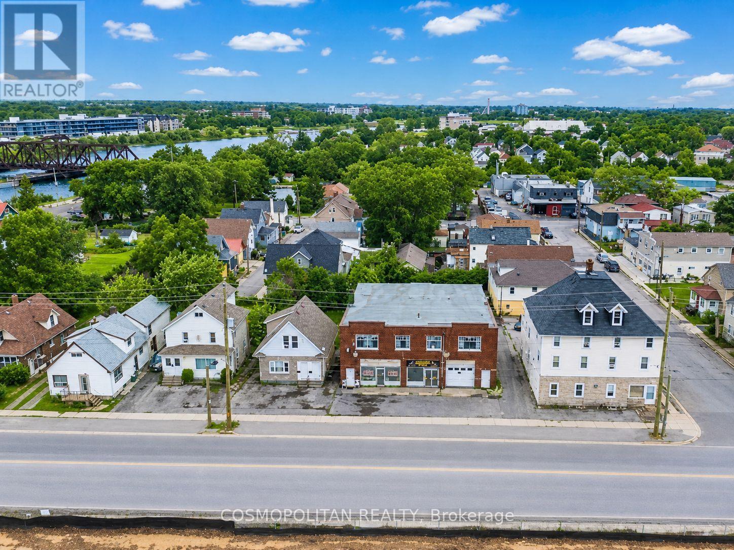 35 Ontario Road, Welland, Ontario  L3B 5C1 - Photo 4 - X13049732