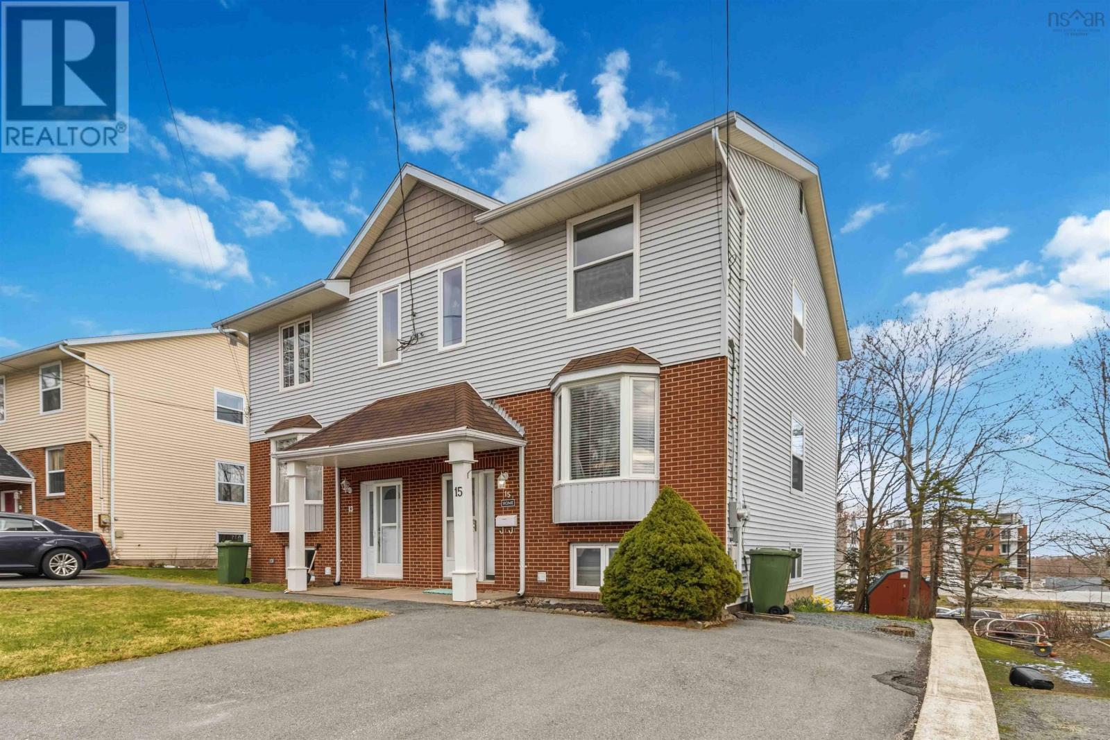 15 Collins Grove, Dartmouth, Nova Scotia  B2W 4G3 - Photo 1 - 202609822
