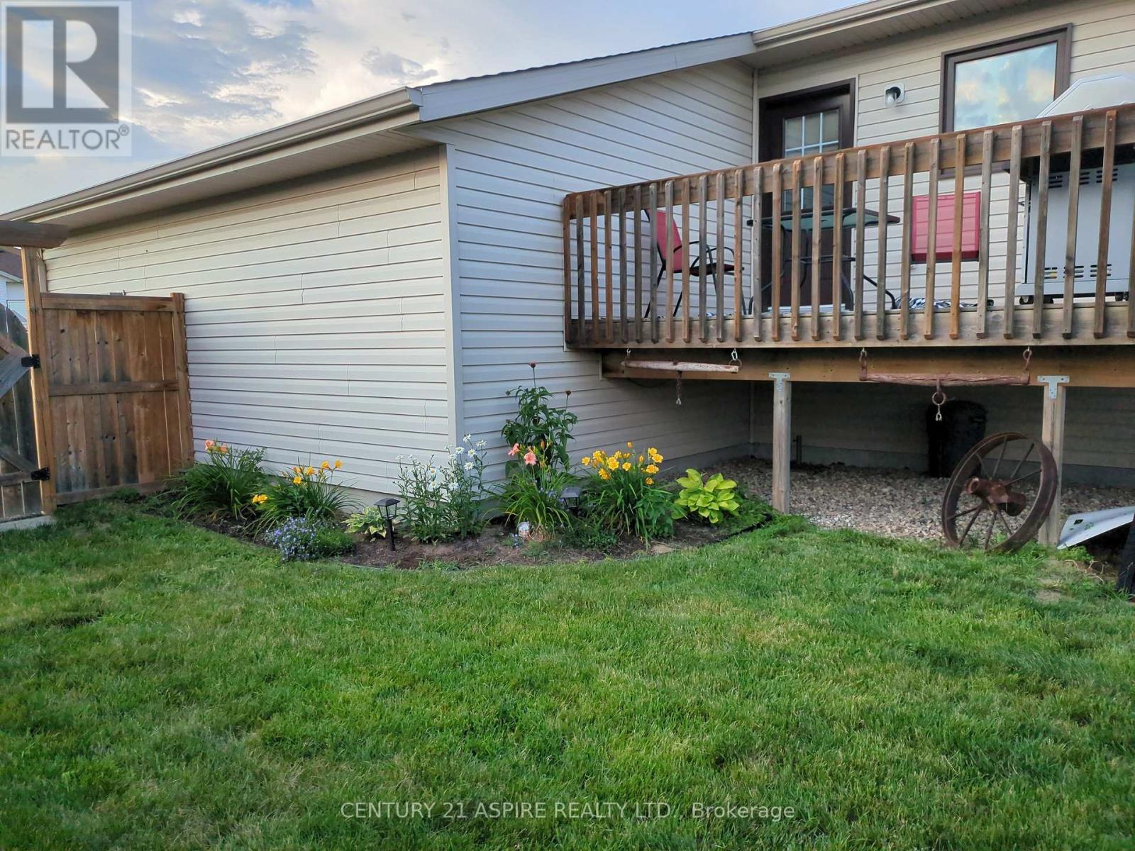 17 Newport Drive, Petawawa, Ontario  K8H 0C9 - Photo 44 - X13090376