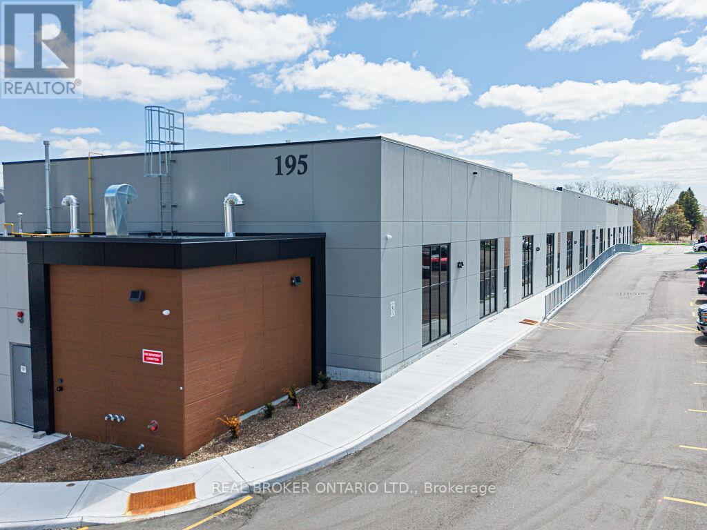Units 4 To 7 - 195 Cachet Woods Court, Markham, Ontario  L6C 0Z8 - Photo 14 - N12977306