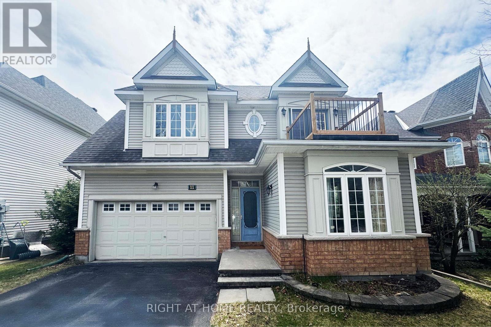 11 CHELTONIA WAY, Ottawa, Ontario