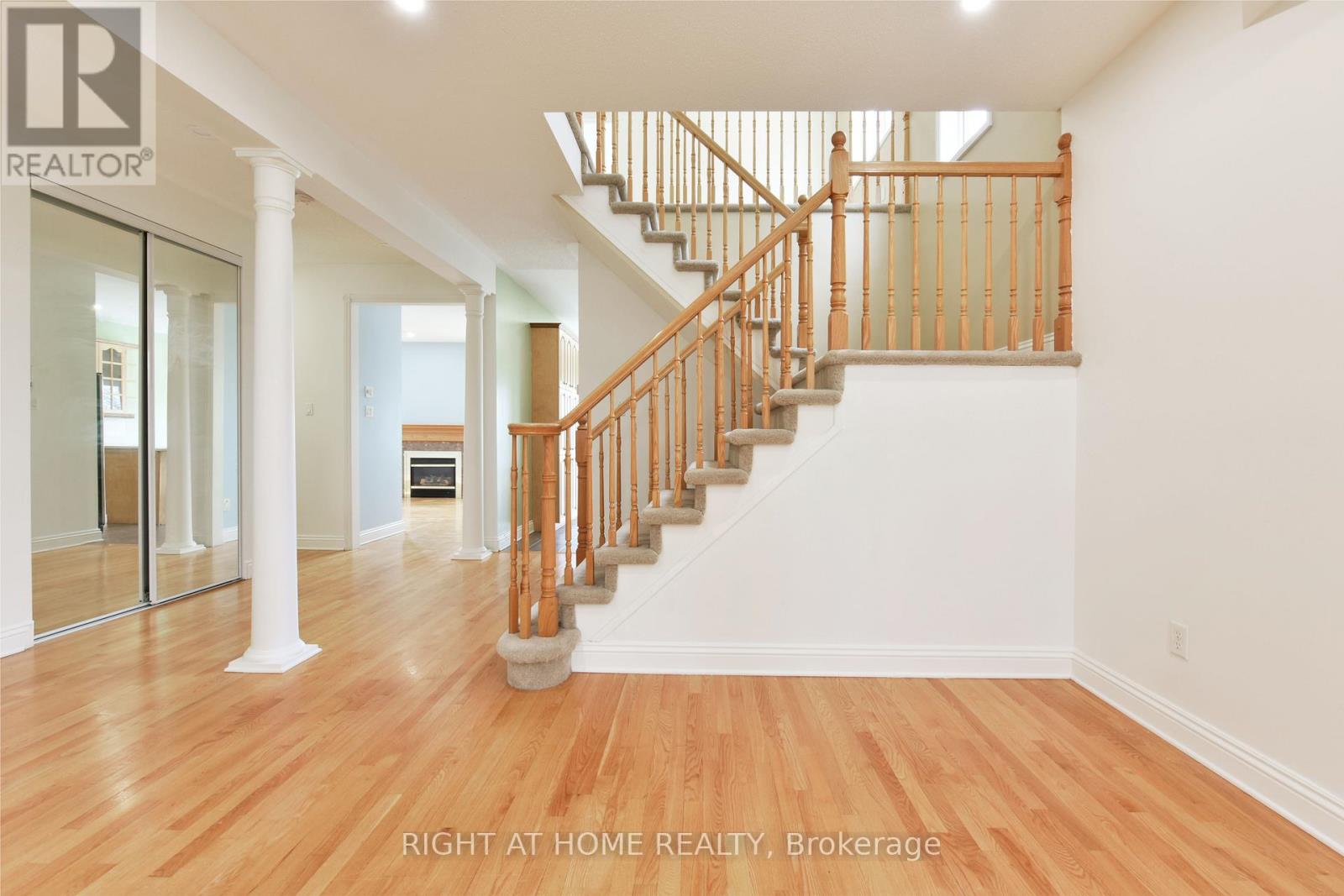11 Cheltonia Way, Ottawa, Ontario  K2T 1G1 - Photo 6 - X13090256