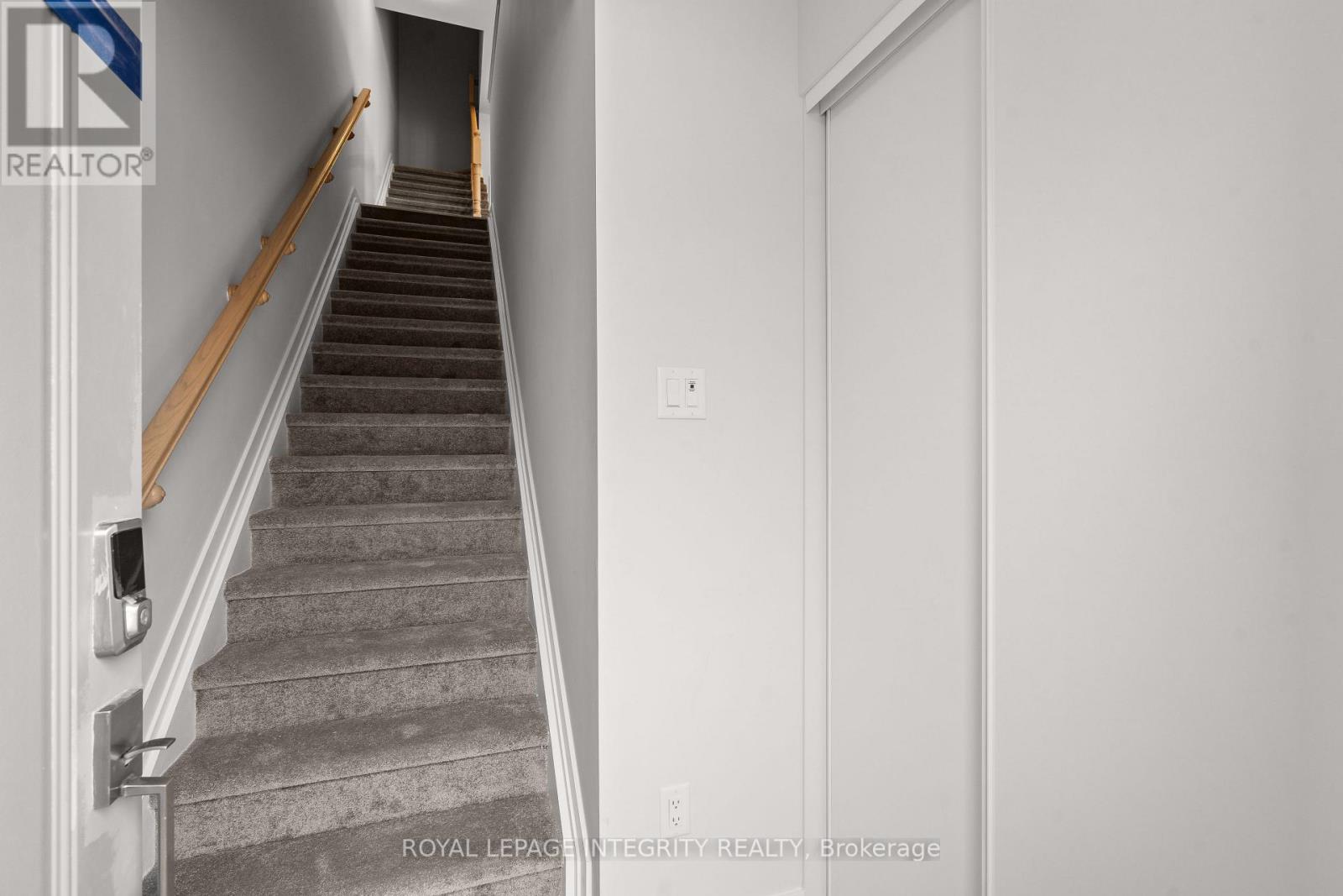 3280 Greenbank Road, Ottawa, Ontario  K2J 4H7 - Photo 2 - X13090262