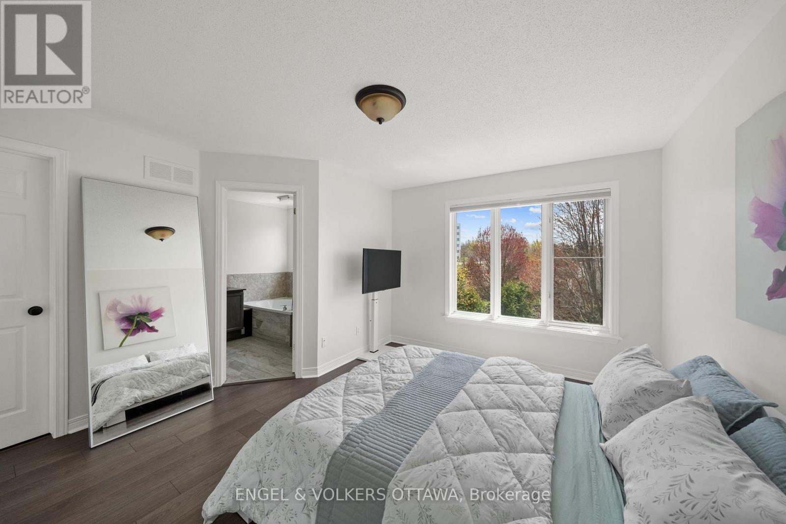 5 Kimberwick Crescent, Ottawa, Ontario  K1V 1K6 - Photo 12 - X13090372