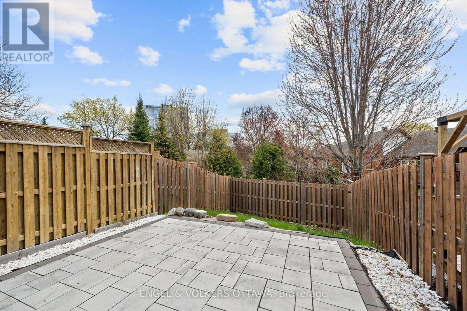 5 Kimberwick Crescent, Ottawa, Ontario  K1V 1K6 - Photo 22 - X13090372