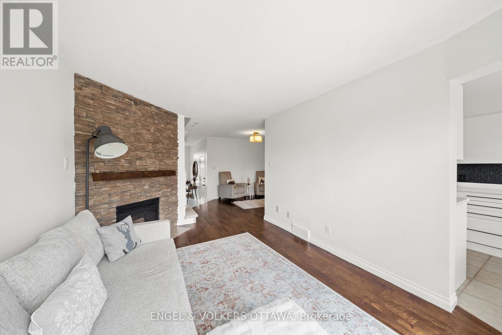 5 Kimberwick Crescent, Ottawa, Ontario  K1V 1K6 - Photo 5 - X13090372