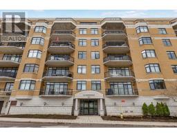 203 - 260 BESSERER STREET, Ottawa, Ontario