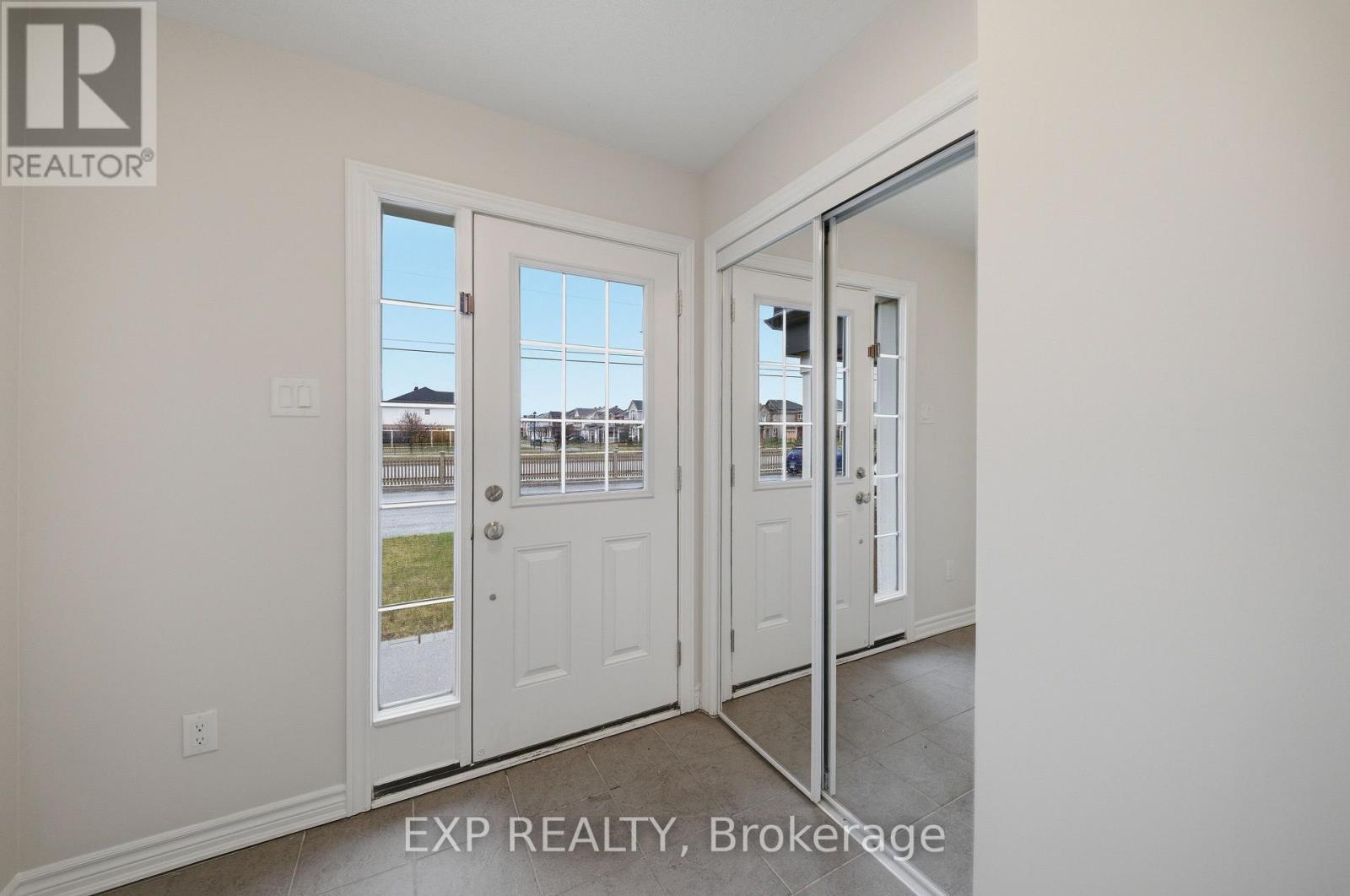 359 Sweetfern Crescent, Ottawa, Ontario  K4A 1A5 - Photo 2 - X13090582
