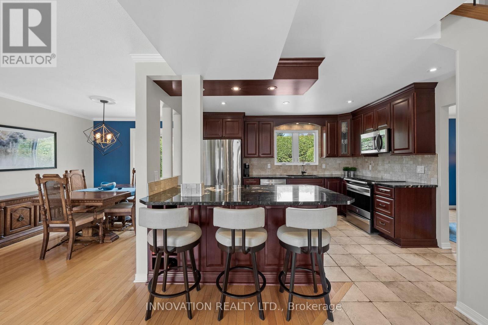 53 Equestrian Drive, Ottawa, Ontario  K2M 1E9 - Photo 2 - X13090598