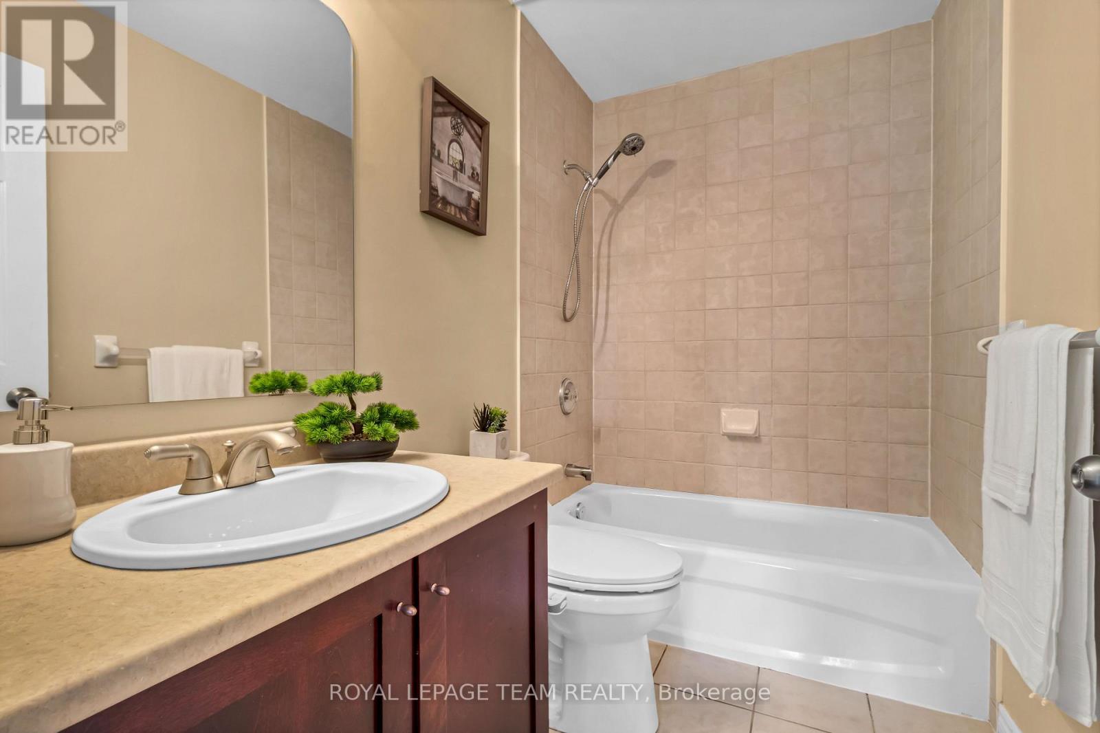3728 Mountain Meadows Crescent, Ottawa, Ontario  K1V 1V7 - Photo 28 - X12905532