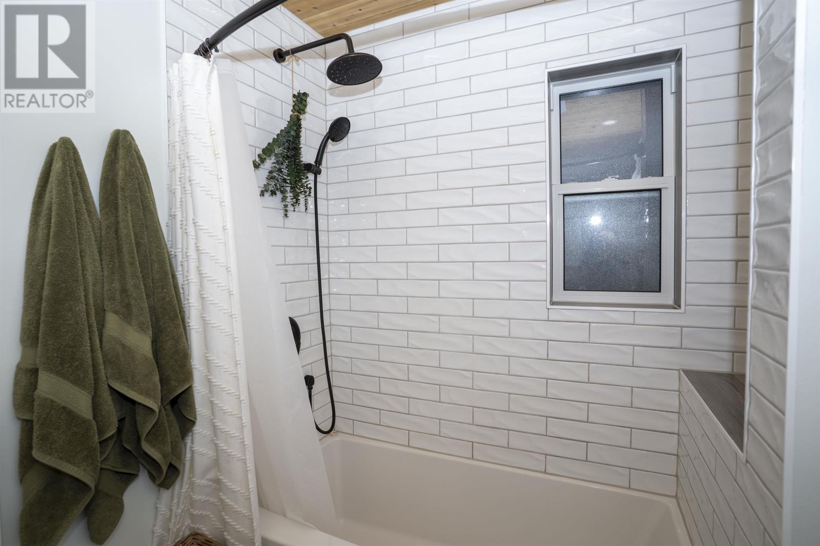 130 Rockwood Ave S, Thunder Bay, Ontario  P7B 4K2 - Photo 18 - TB2600926