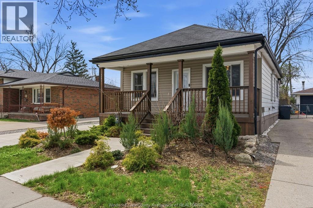 1245 George, Windsor, Ontario  N8Y 2X7 - Photo 3 - 26010263