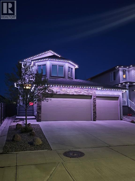 327 Mildred Dobbs Boulevard N, Lethbridge, Alberta
