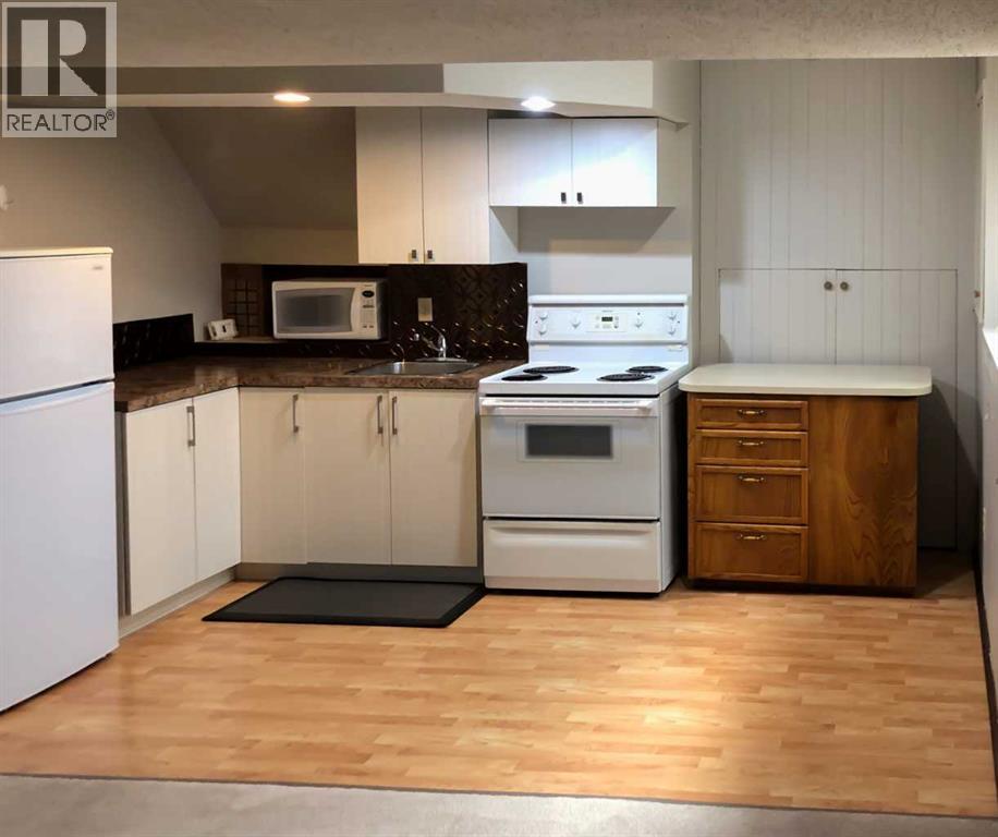 897 Red Crow Boulevard W, Lethbridge, Alberta  T1K 5P5 - Photo 28 - A2306954