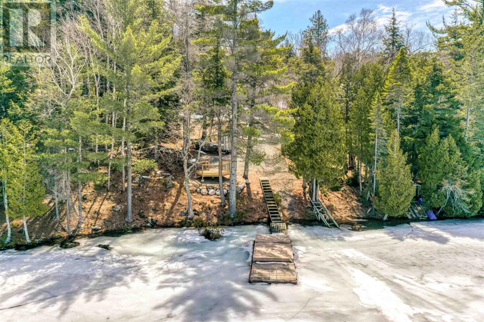 8 Evergreen Ln, Elliot Lake, Ontario  P5A 2S9 - Photo 7 - SM260841