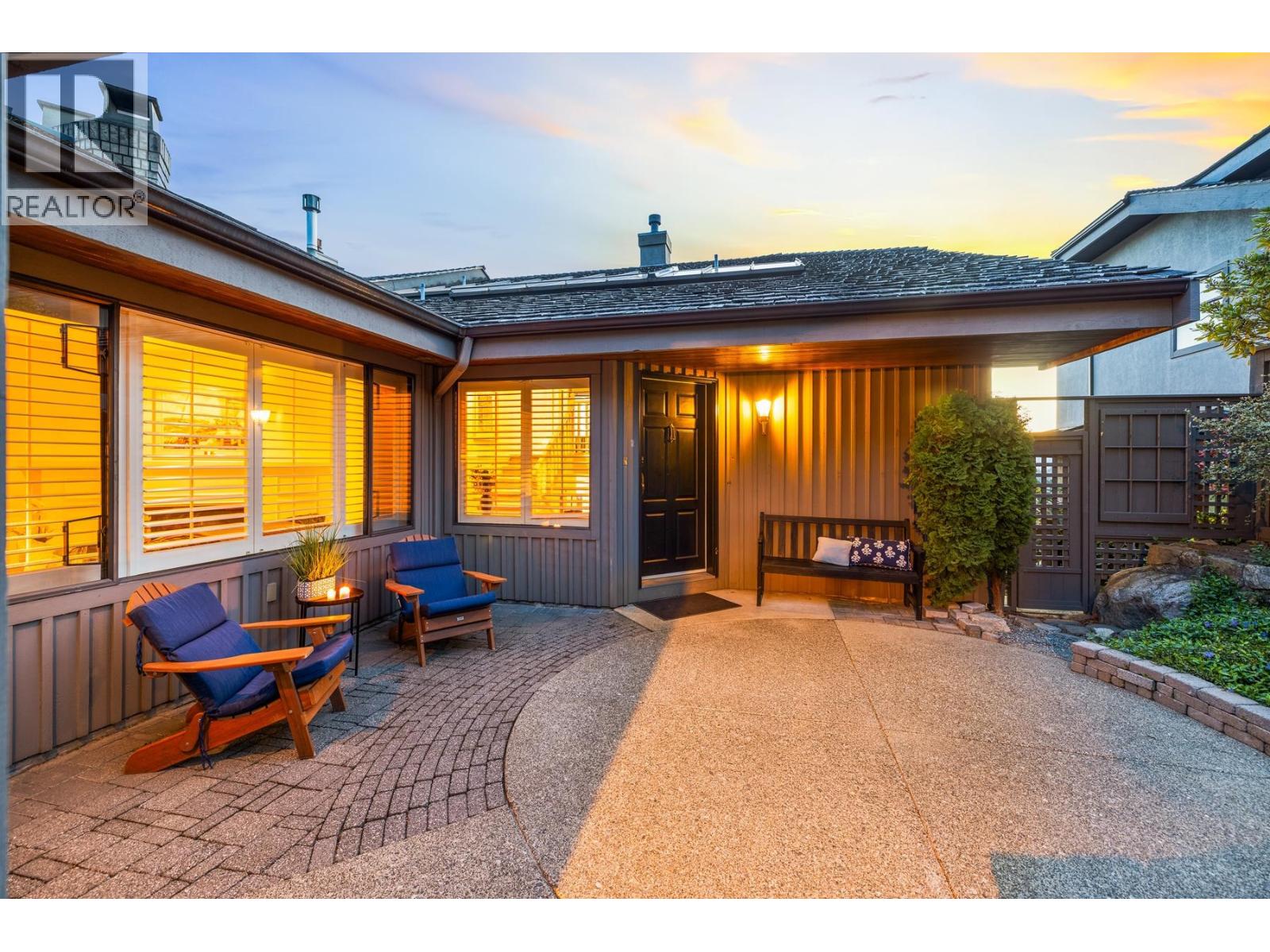5360 Meadfeild Road, West Vancouver, British Columbia  V7W 3E5 - Photo 8 - R3118935