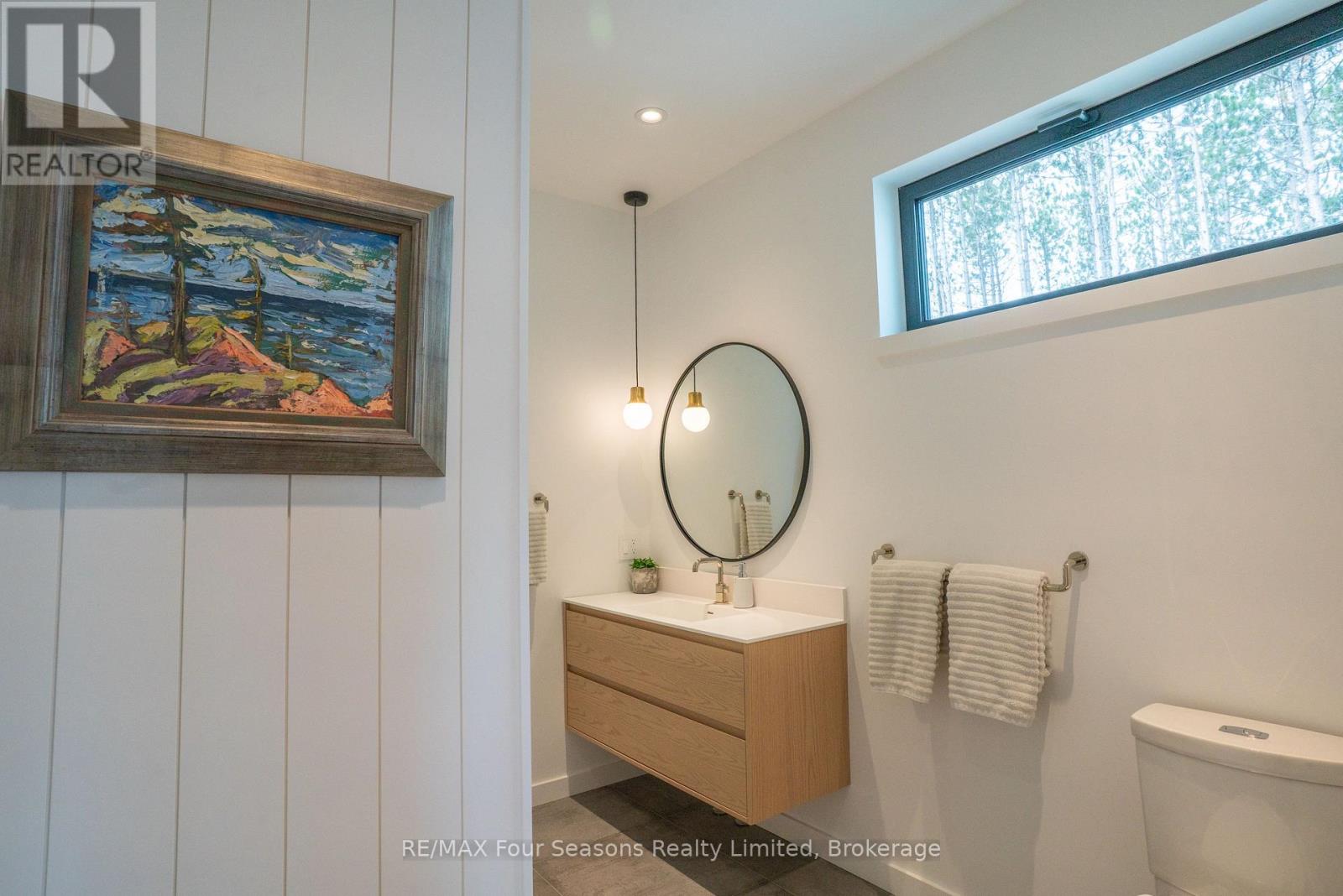 58 Sydenham Trail W, Clearview, Ontario  L0M 1H0 - Photo 26 - S13090320