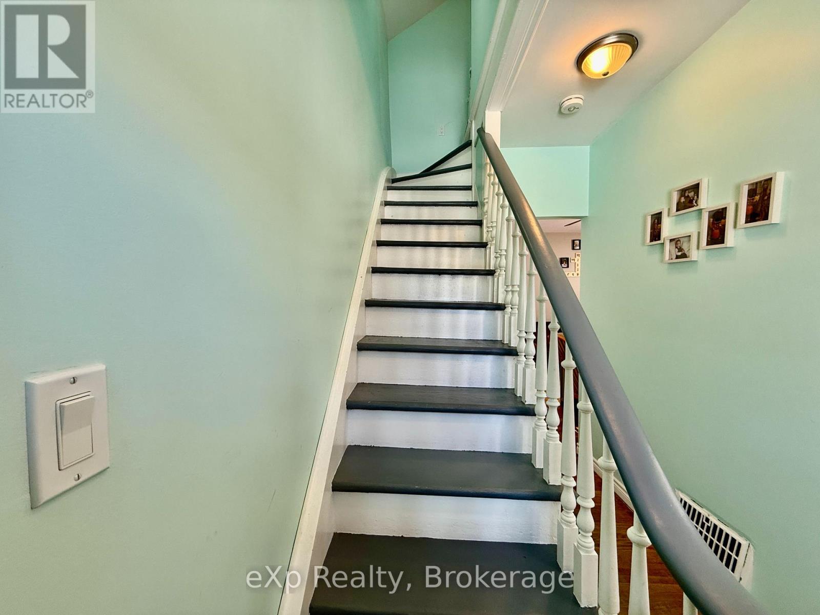 630 Gibson Street, Brockton, Ontario  N0G 2V0 - Photo 20 - X13090152
