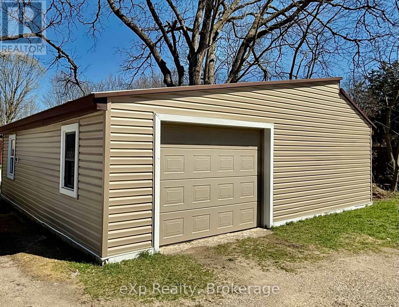 630 Gibson Street, Brockton, Ontario  N0G 2V0 - Photo 32 - X13090152