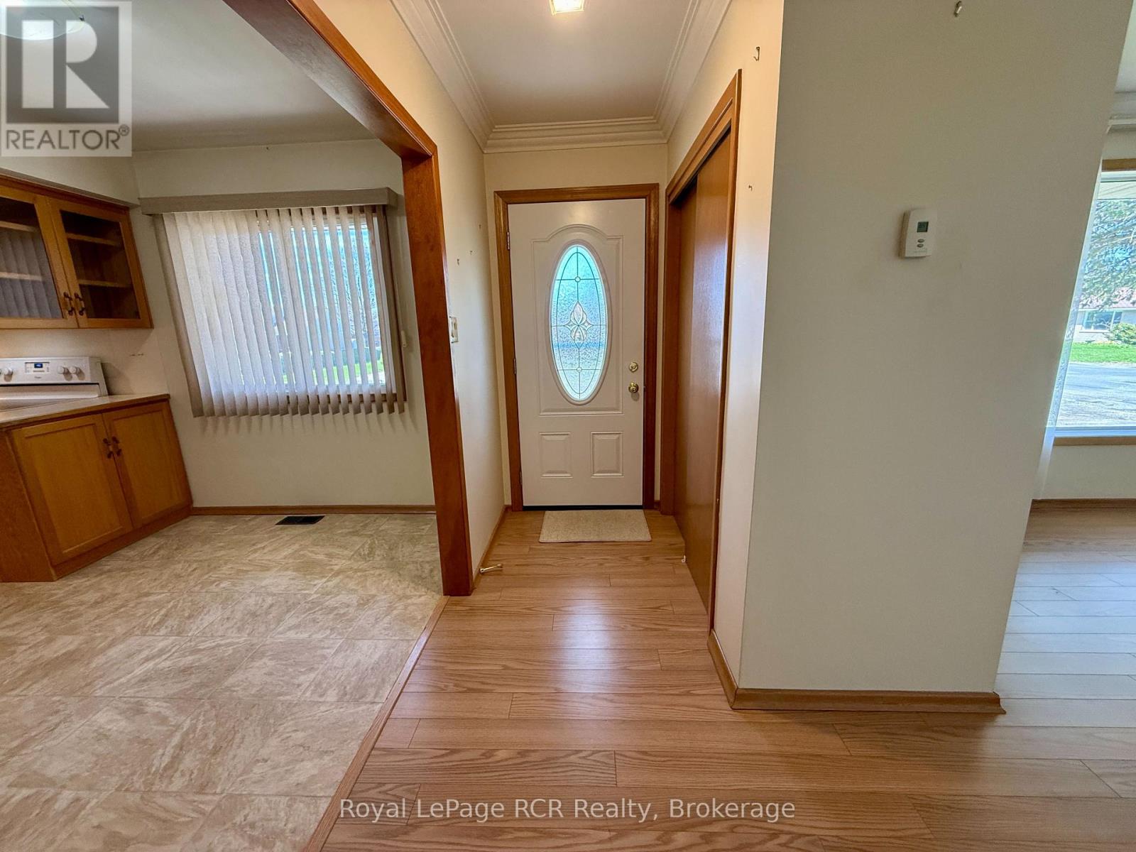 281 13th Avenue, Hanover, Ontario  N4N 2V9 - Photo 14 - X13090336