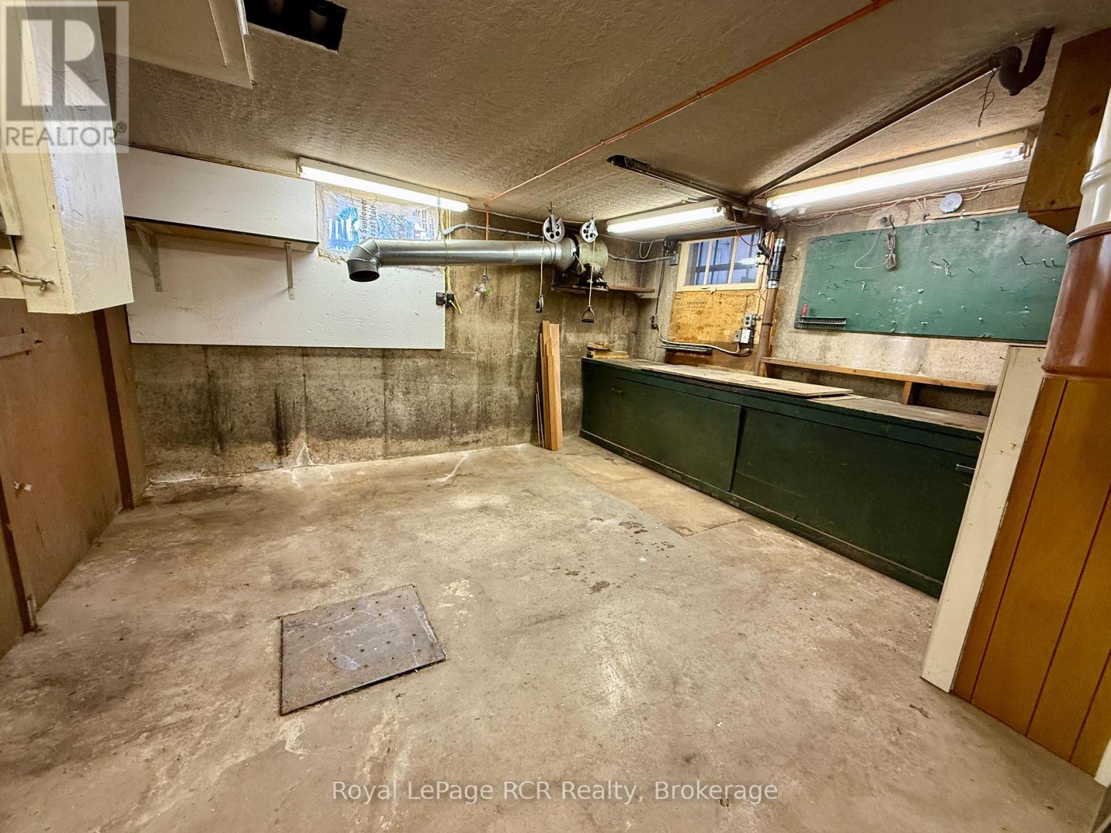 281 13th Avenue, Hanover, Ontario  N4N 2V9 - Photo 34 - X13090336