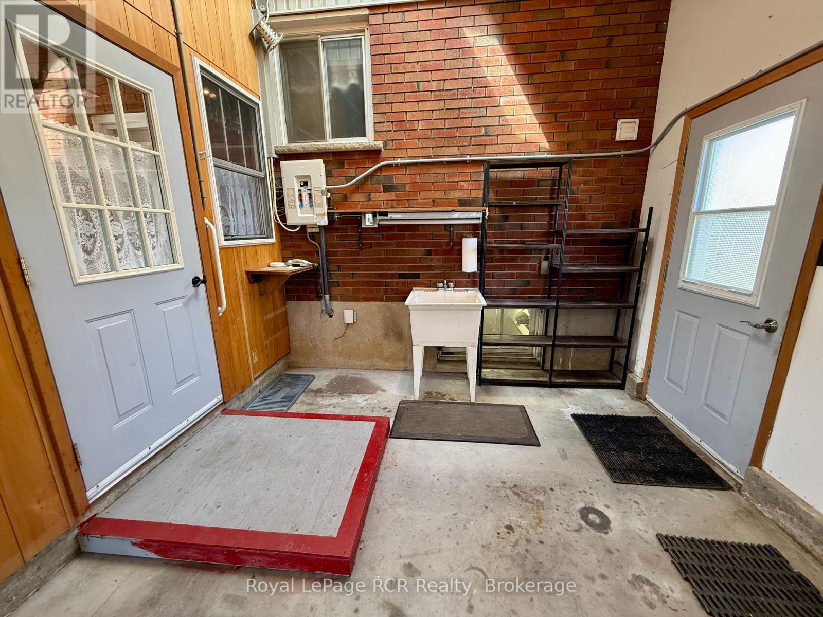 281 13th Avenue, Hanover, Ontario  N4N 2V9 - Photo 38 - X13090336