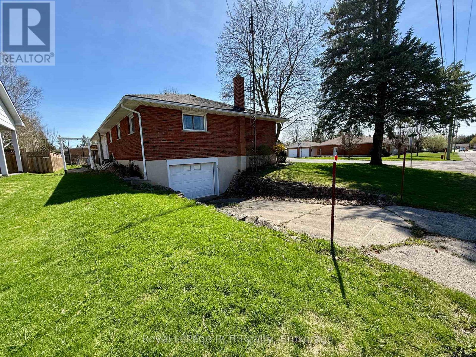 281 13th Avenue, Hanover, Ontario  N4N 2V9 - Photo 42 - X13090336