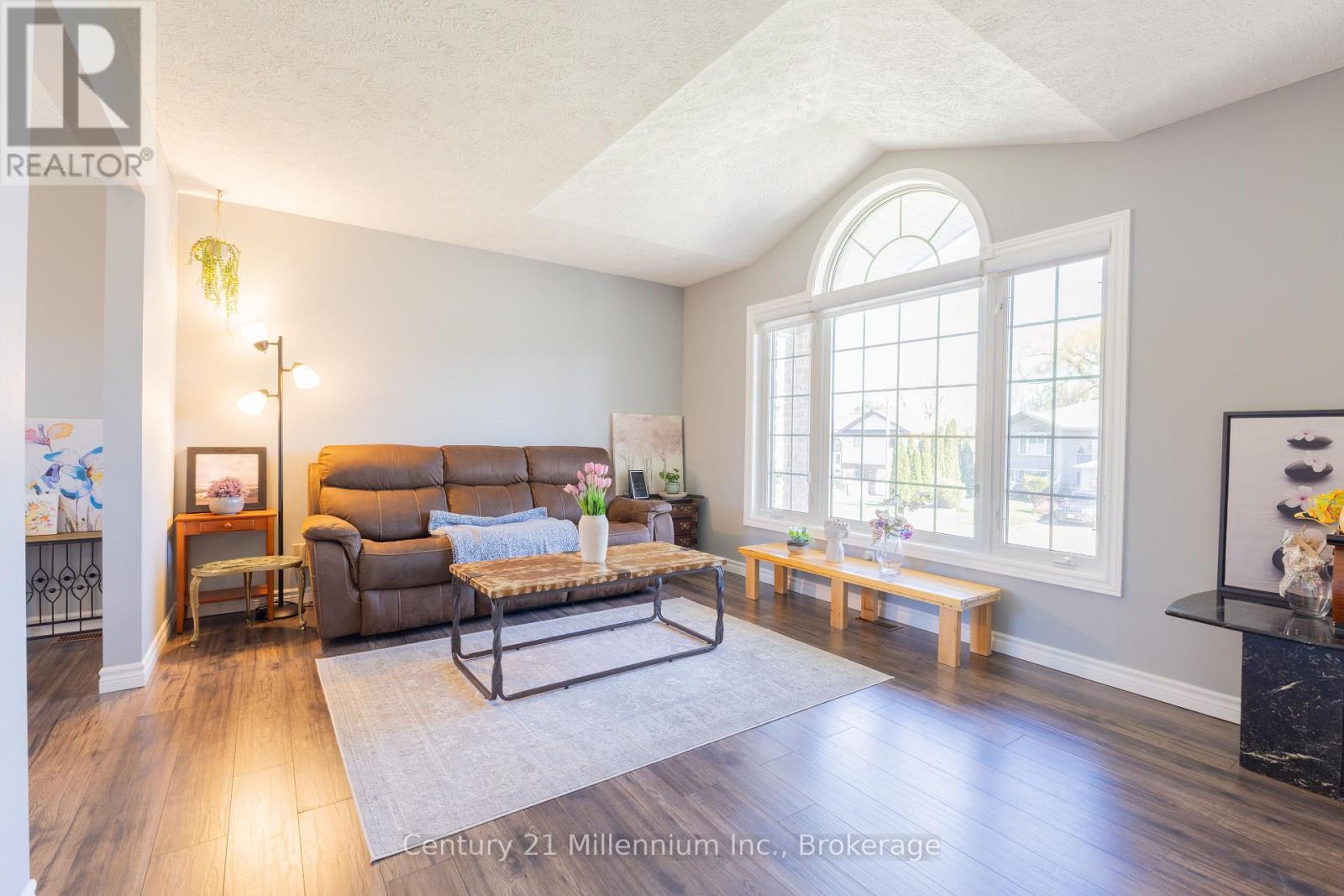 450 Peirson Avenue, Saugeen Shores, Ontario  N0H 2C1 - Photo 10 - X13090538