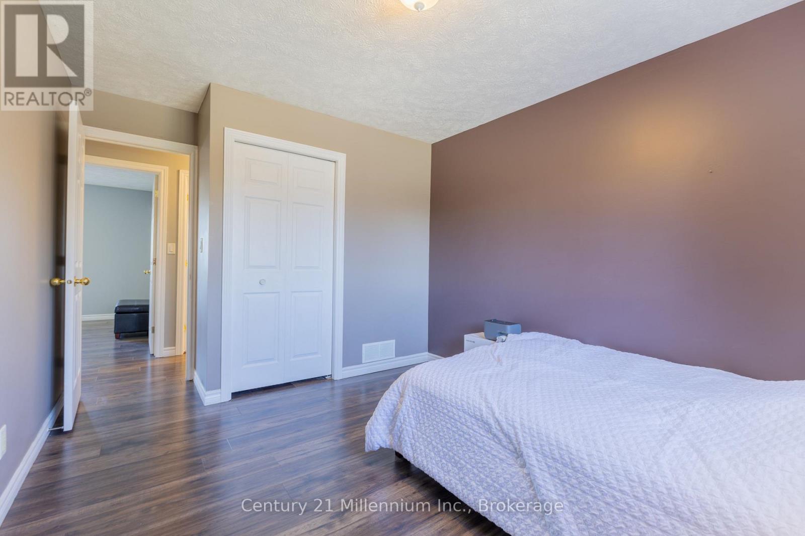 450 Peirson Avenue, Saugeen Shores, Ontario  N0H 2C1 - Photo 18 - X13090538
