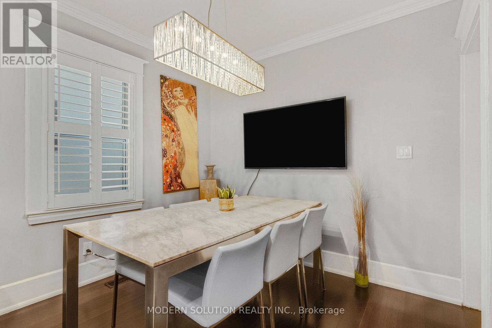 741 Milverton Boulevard, Toronto, Ontario  M4C 1Y3 - Photo 12 - E13019050