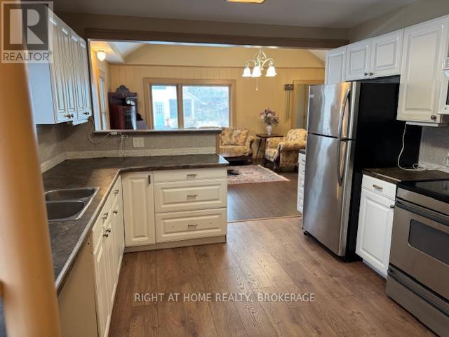 3906 Alexandra Road, Fort Erie, Ontario  L0S 1B0 - Photo 22 - X12643230
