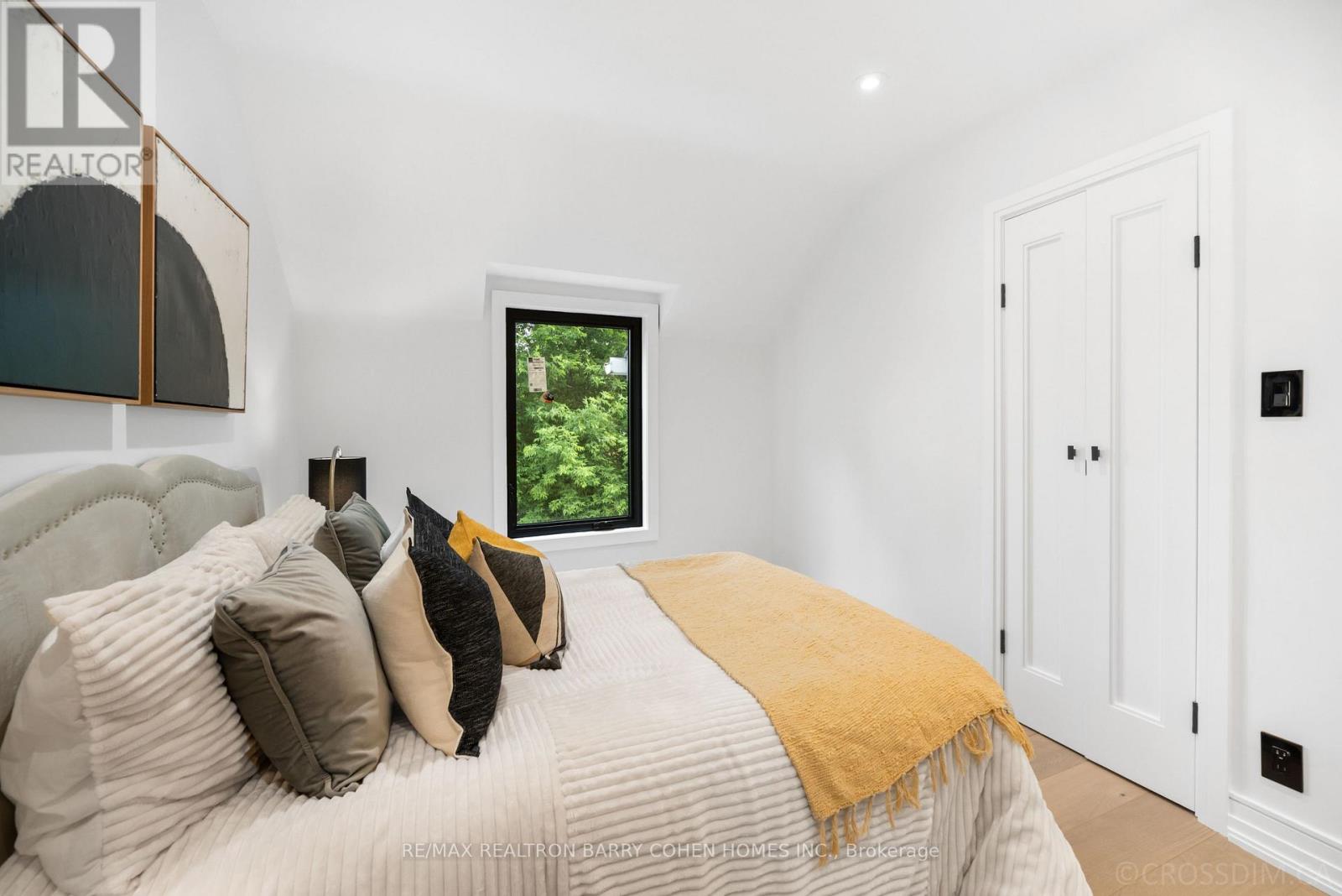 12 Fairfield Road, Toronto, Ontario  M4P 1T1 - Photo 19 - C13090162