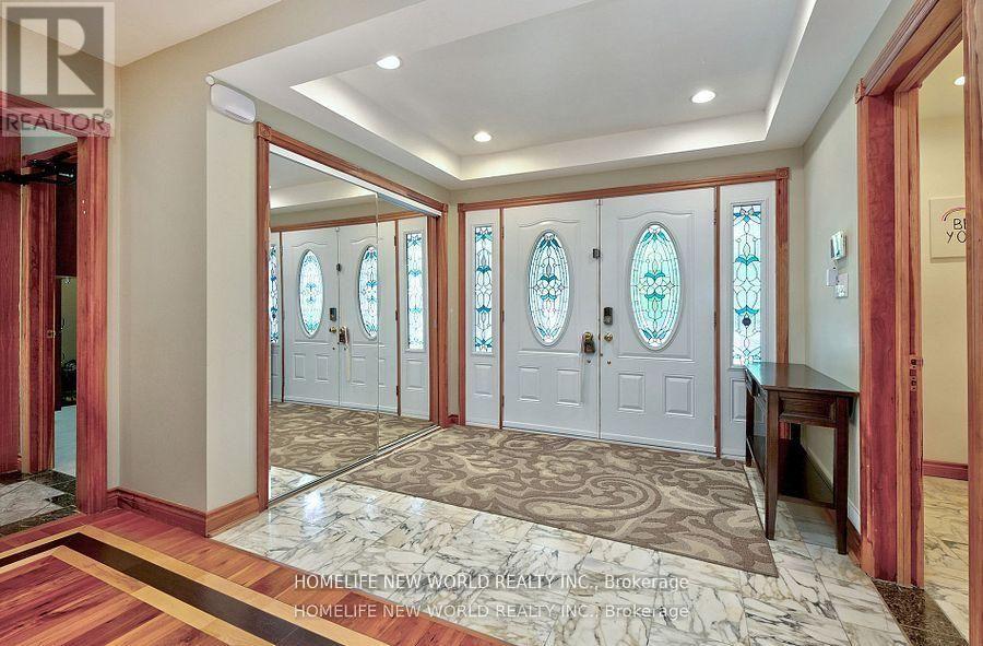 7 Sulgrave Crescent, Toronto, Ontario  M2L 1W5 - Photo 2 - C13090304