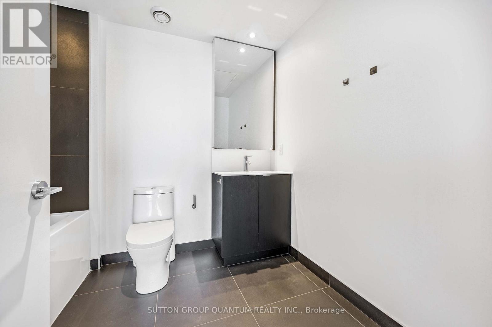 2503 - 20 Edward Street, Toronto, Ontario  M5G 0C5 - Photo 19 - C13090332