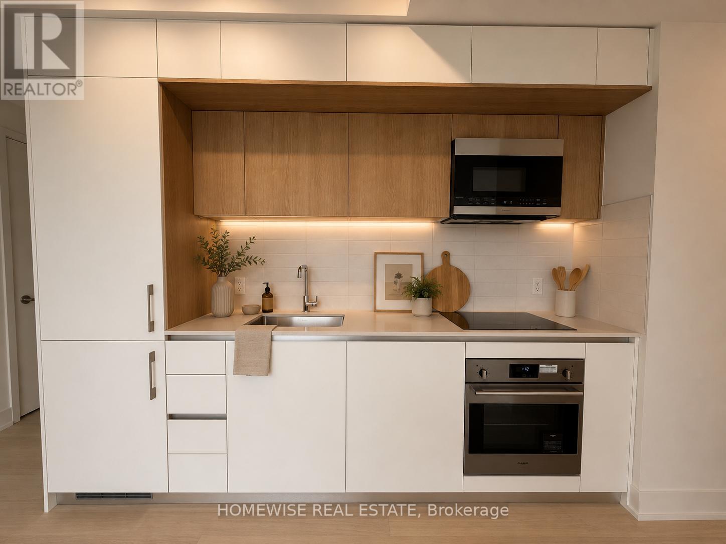608 - 322 Dupont Street, Toronto, Ontario  M5R 0E3 - Photo 2 - C13090374