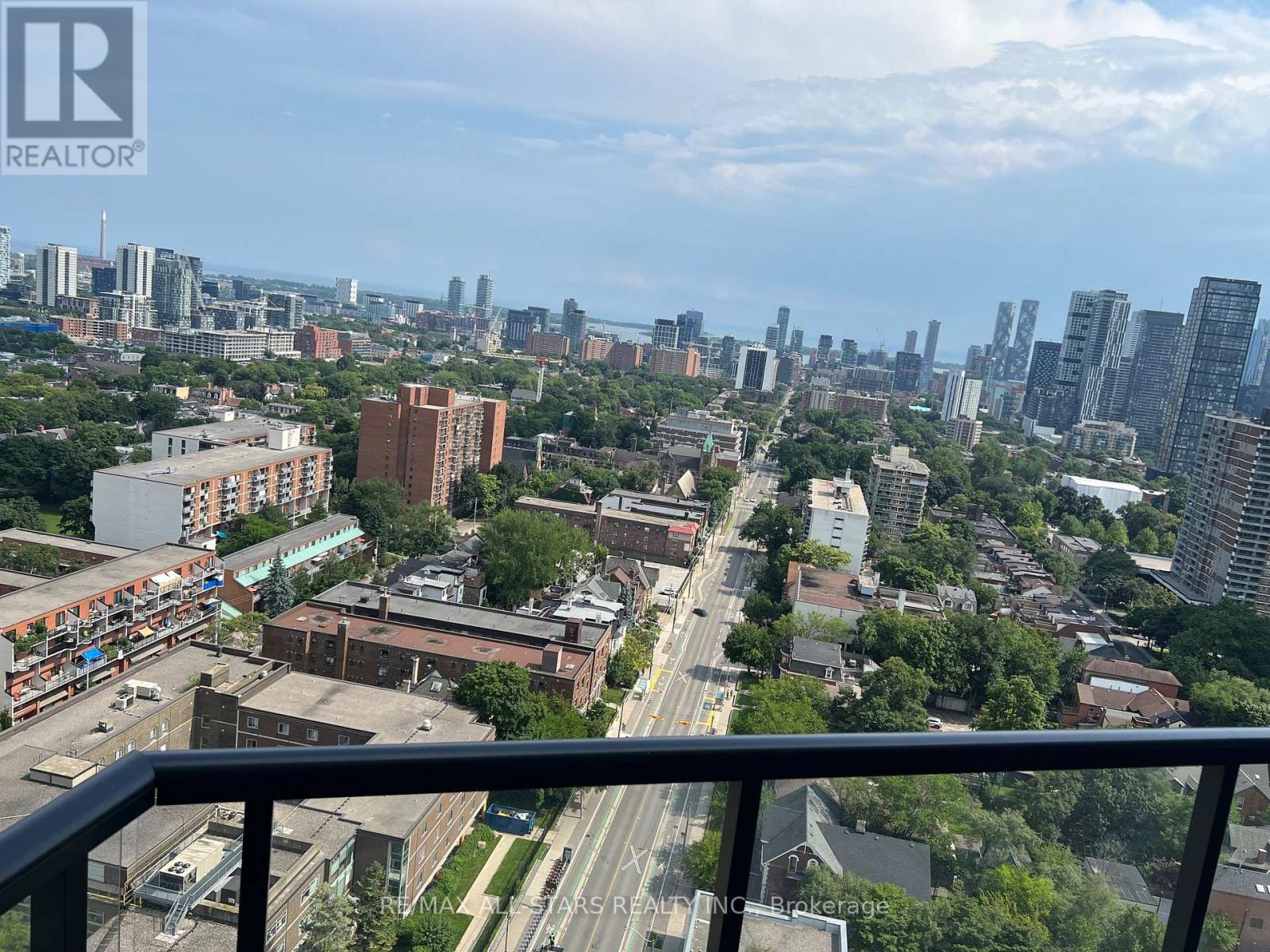 2104 - 159 Wellesley Street E, Toronto, Ontario  M4Y 0H5 - Photo 3 - C13090436