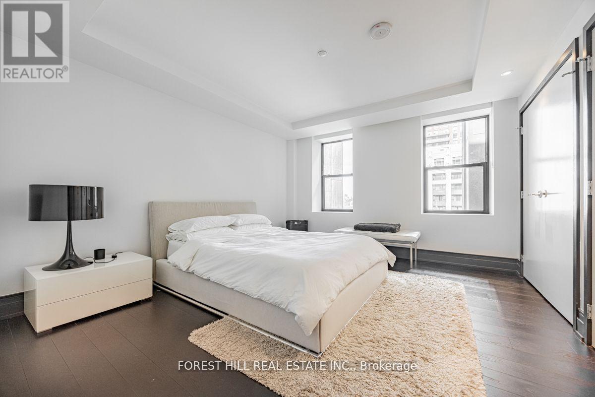 1505 - 2 Avenue Road, Toronto, Ontario  M5R 0C6 - Photo 19 - C13090456