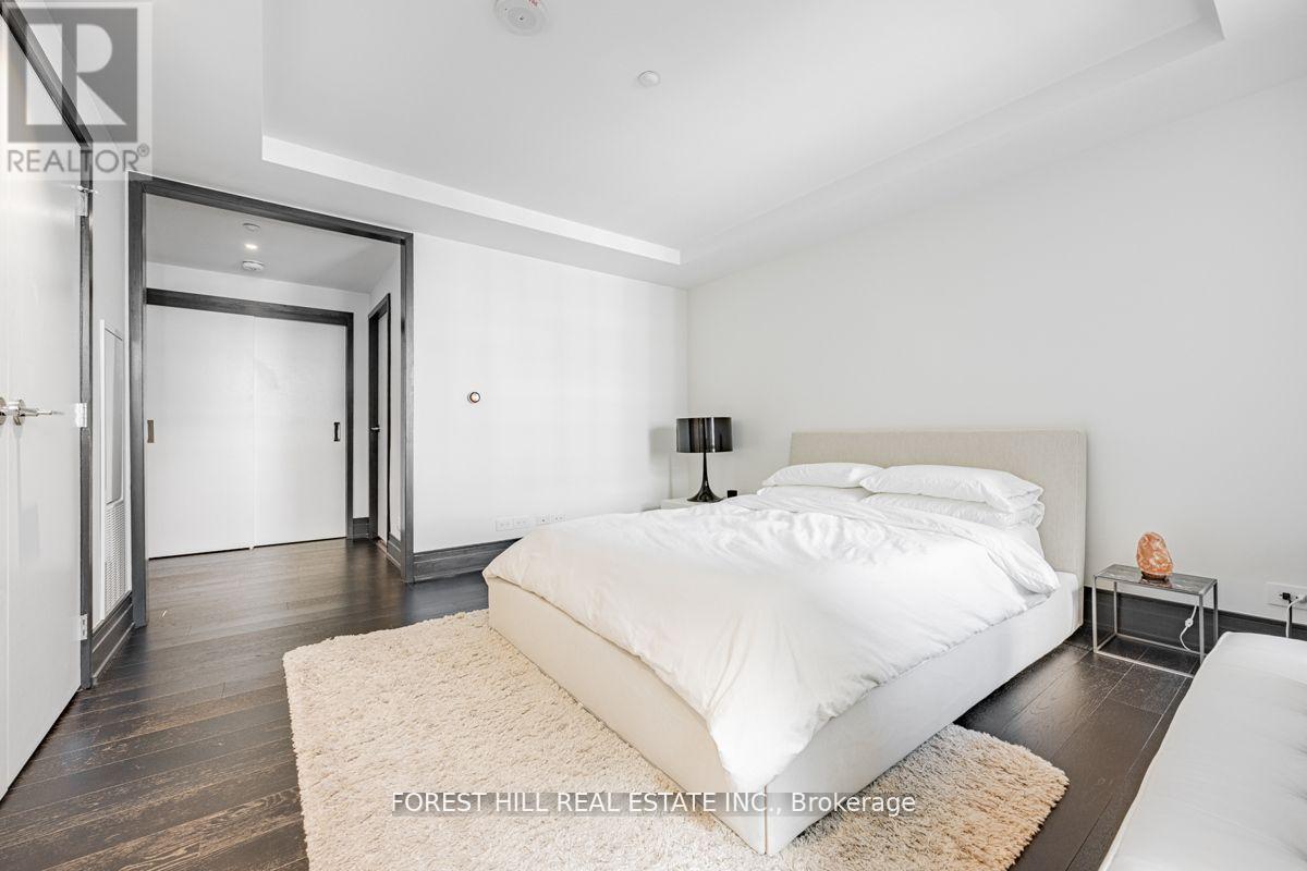 1505 - 2 Avenue Road, Toronto, Ontario  M5R 0C6 - Photo 21 - C13090456